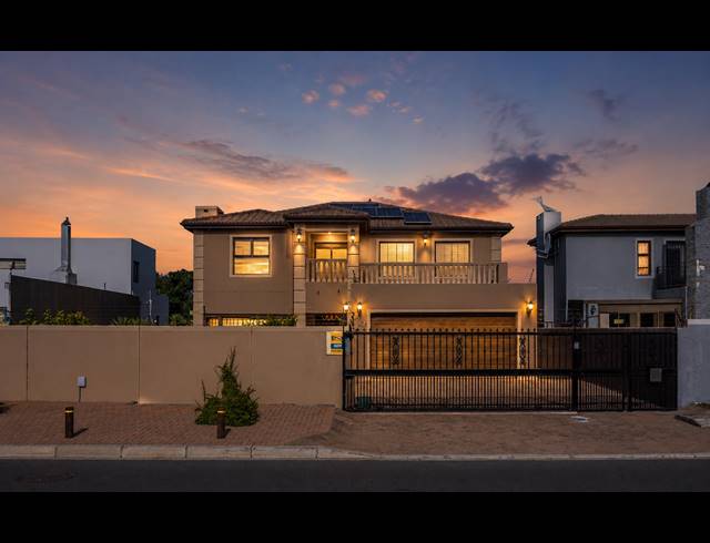 4 BEDROOM HOUSE FOR SALE IN PARKLANDS
